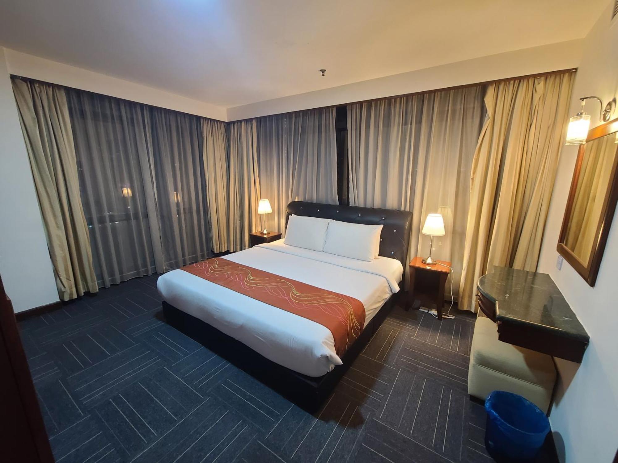 Kl Time Square Hotal Sarvice Suite กัวลาลัมเปอร์ ภายนอก รูปภาพ