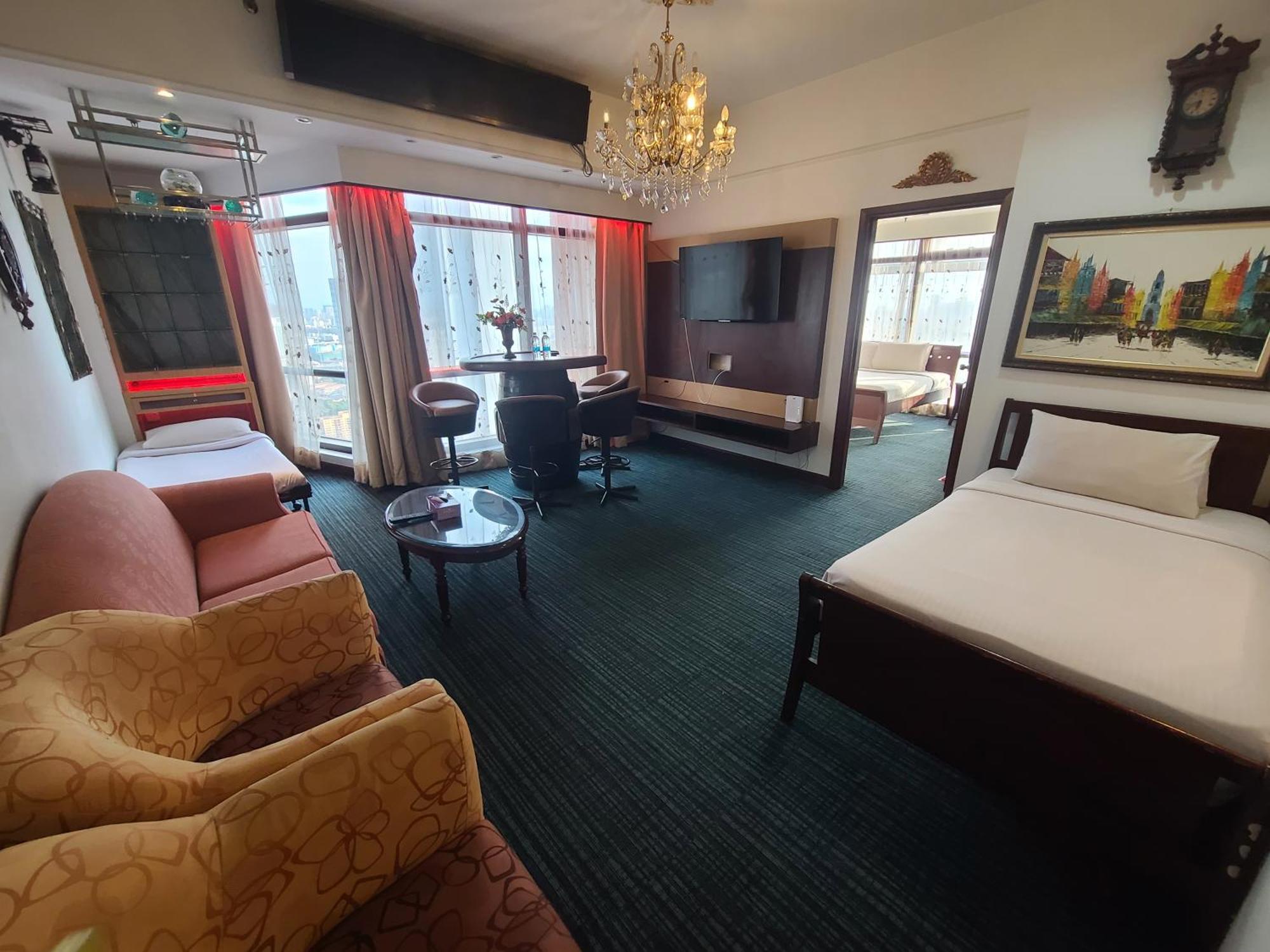 Kl Time Square Hotal Sarvice Suite กัวลาลัมเปอร์ ภายนอก รูปภาพ